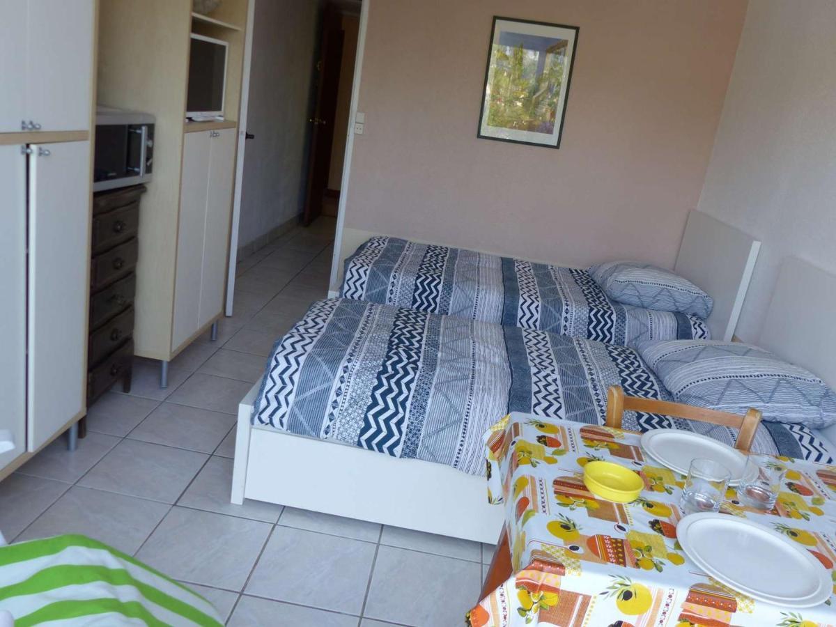 Studio Cosy Avec Tv Et Cuisine Equipee, Bord De Mer Le Lavandou - Fr-1-308-34 エクステリア 写真